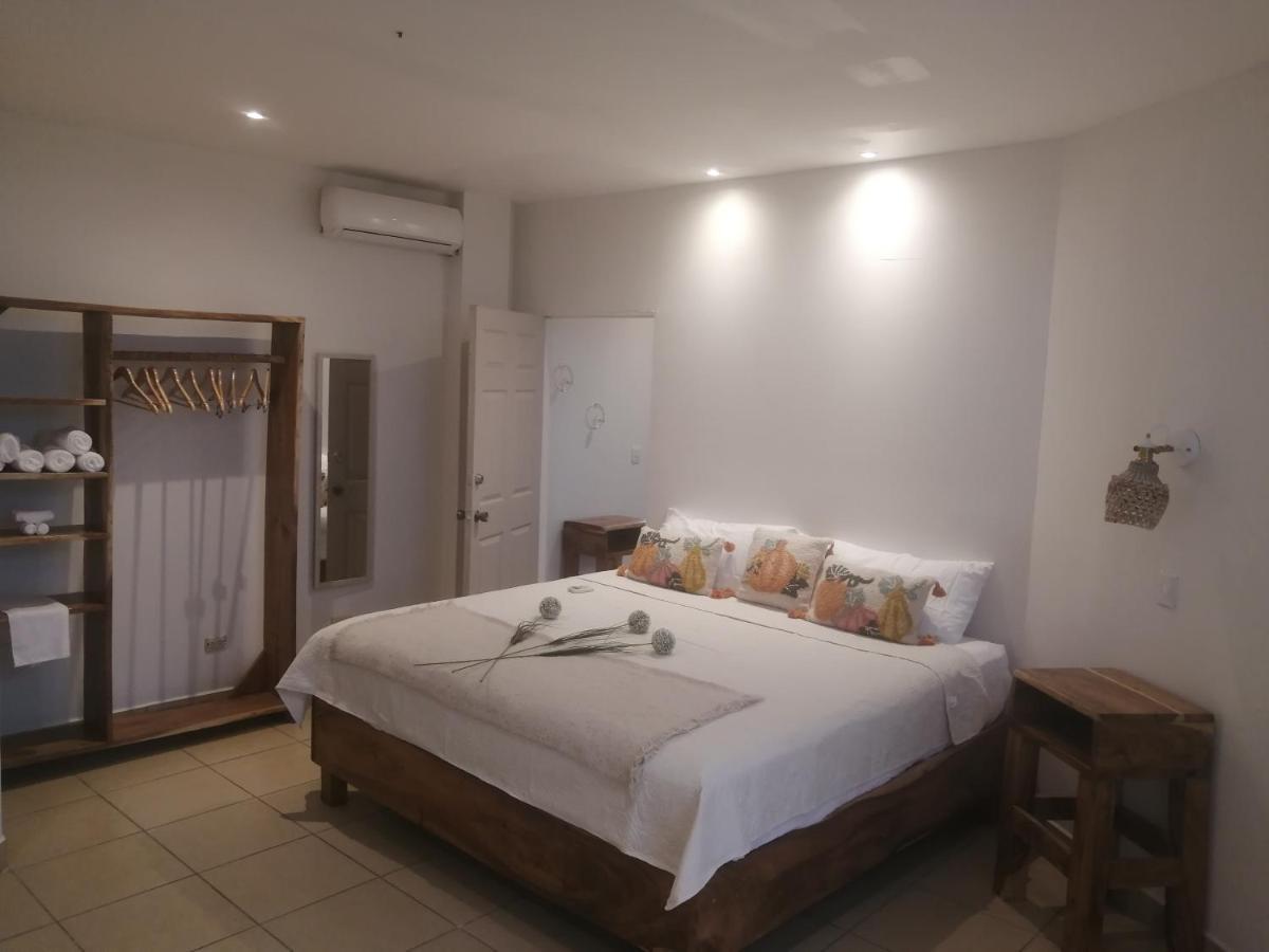 Karao -Guanacaste Airport Hotel Nacascolo Eksteriør billede